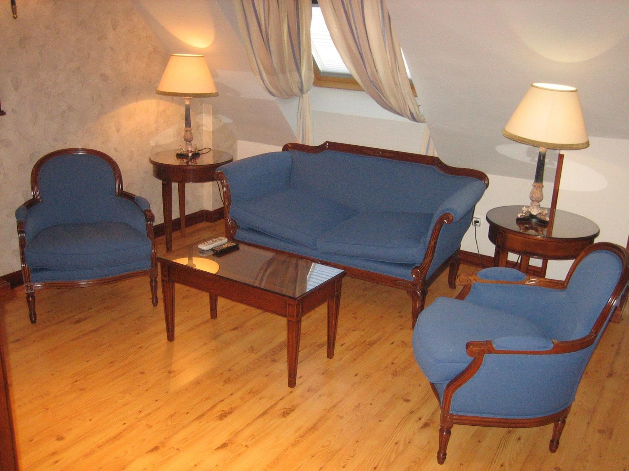 Hotel Santiago Benavente Exteriör bild